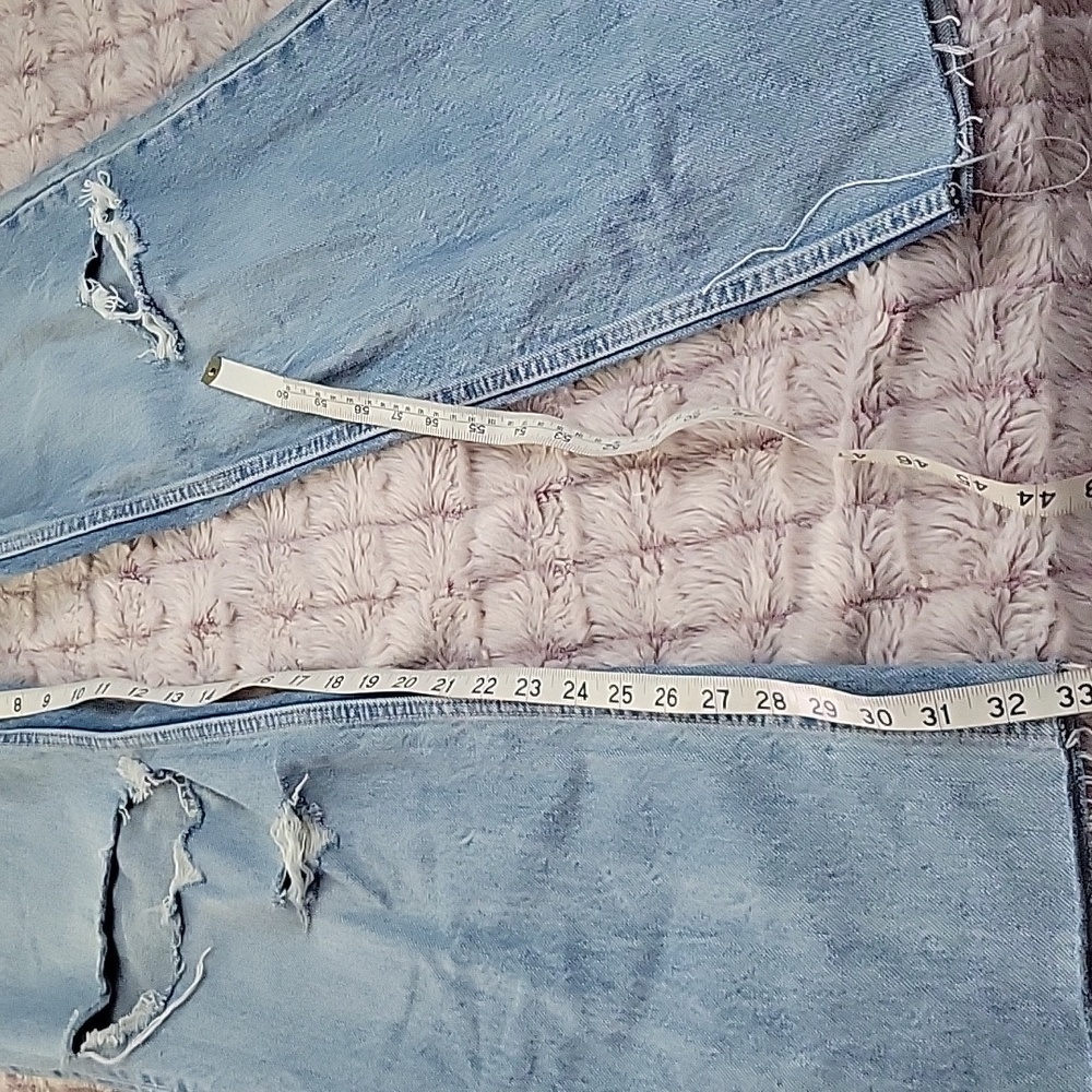 NWT Zara High Rise Wide Leg Ripped Jeans Light Wash Raw Hem 100% Cotton Size 4 - Picture 12 of 12